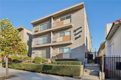 Photo of 320 E Spruce Ave, Inglewood, CA 90301 (MLS # PW25241549)