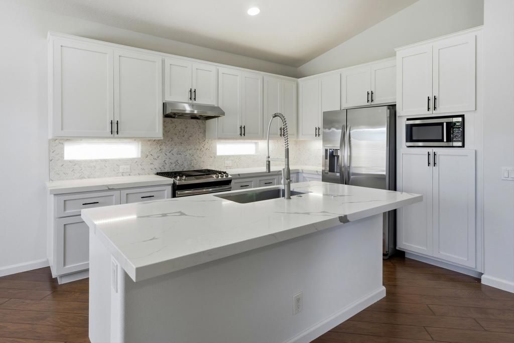 Photo of 45905 Crosswater Street, Thousand Palms, CA 92276 (MLS # 219137164DA)