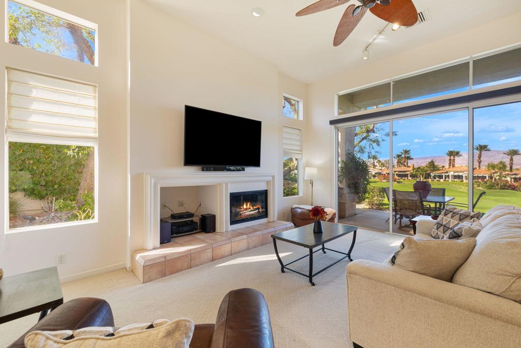 472 Desert Holly Drive