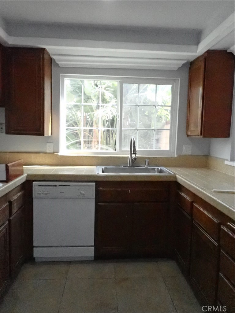 Shadow Run (SR) - Residential Lease