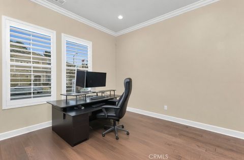 Tiny photo for 24008 Schoenborn Street, West Hills, CA 91304 (MLS # SR26026446)