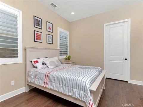 Tiny photo for 24008 Schoenborn Street, West Hills, CA 91304 (MLS # SR26026446)