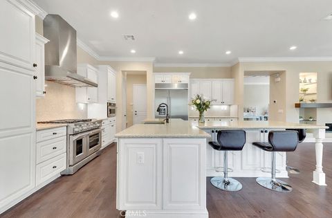 Tiny photo for 24008 Schoenborn Street, West Hills, CA 91304 (MLS # SR26026446)