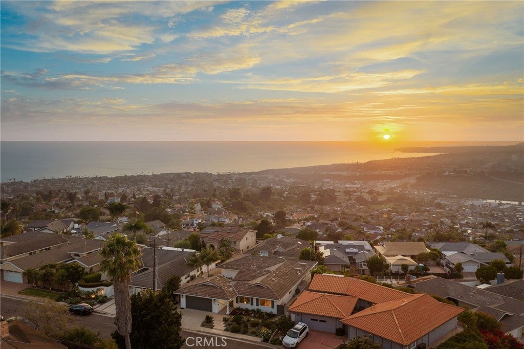 609 Avenida Teresa