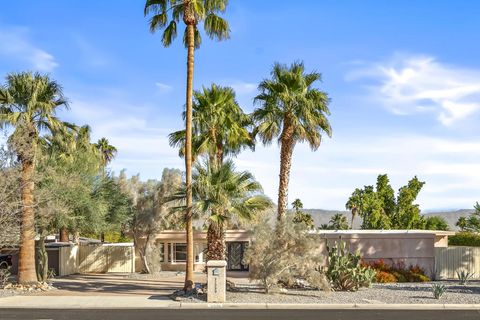 Photo of 71568 Tangier Road, Rancho Mirage, CA 92270 (MLS # 219145526DA)