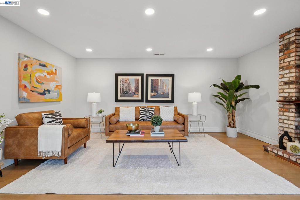 3547 Magnolia Dr