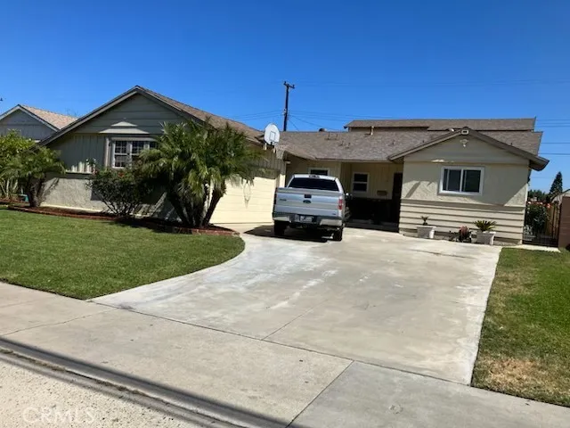 Anaheim, California 92805, United States, 5 Bedrooms Bedrooms, ,2 BathroomsBathrooms,Residential,Active,151842