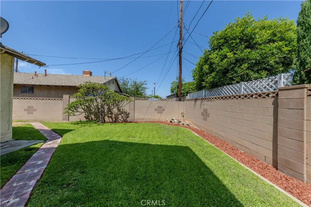 Anaheim, California 92805, United States, 5 Bedrooms Bedrooms, ,2 BathroomsBathrooms,Residential,Active,151842