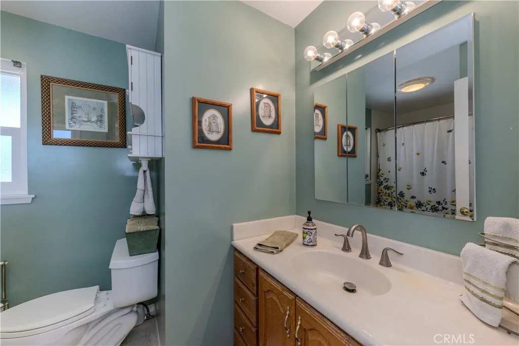 Anaheim, California 92805, United States, 5 Bedrooms Bedrooms, ,2 BathroomsBathrooms,Residential,Active,151842