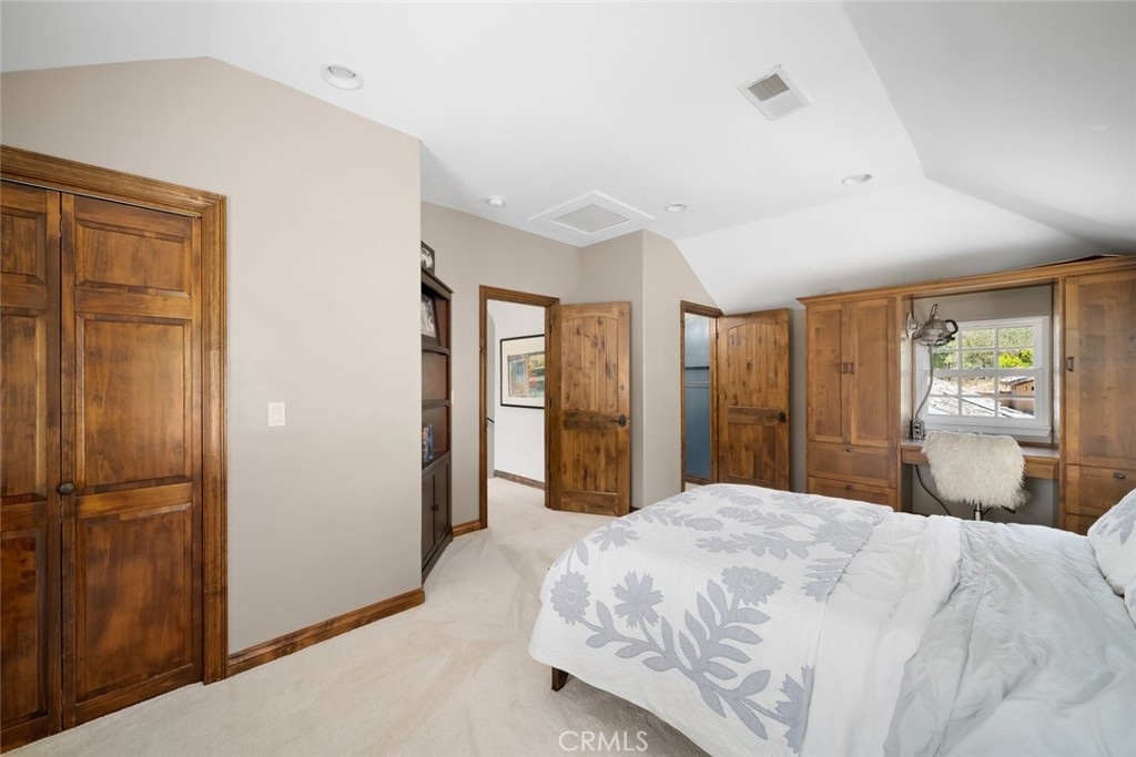 East of 101(500) - Residential
