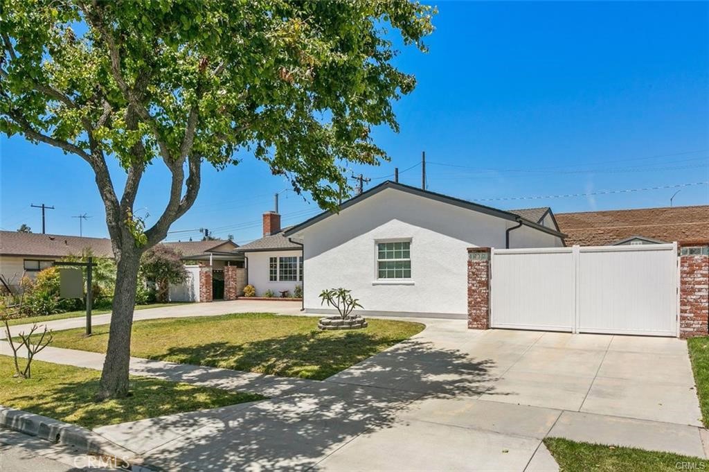 13161 Buckingham Circle