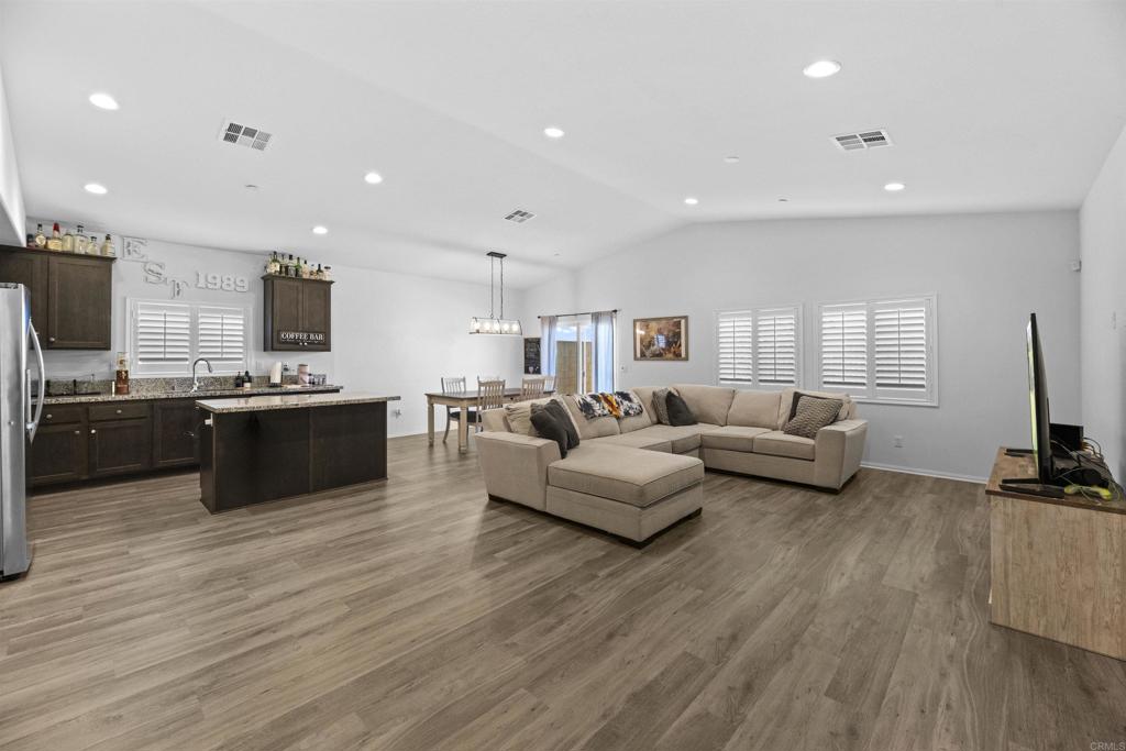 34289 Solstice Street