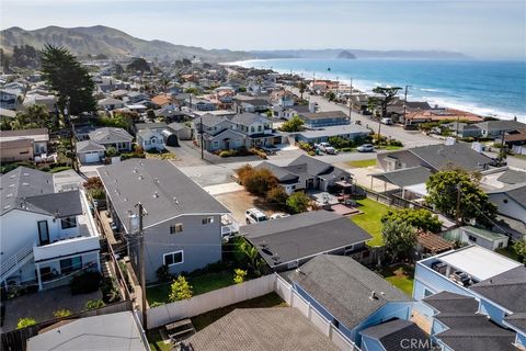 Tiny photo for 31 8th Street, Cayucos, CA 93430 (MLS # SC26080999)