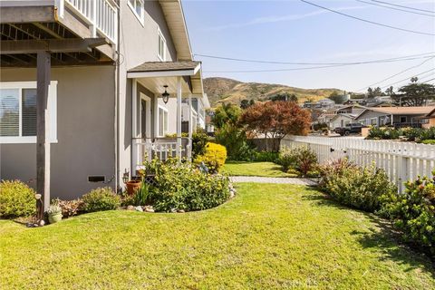 Tiny photo for 31 8th Street, Cayucos, CA 93430 (MLS # SC26080999)