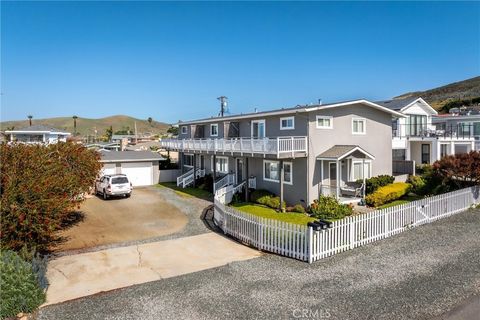 Tiny photo for 31 8th Street, Cayucos, CA 93430 (MLS # SC26080999)