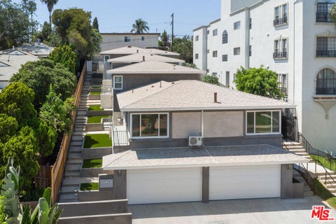 Photo of 7127 Ramsgate Avenue, Los Angeles, CA 90045 (MLS # 26956339)
