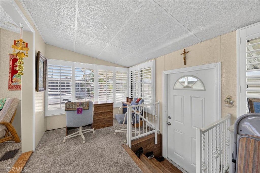 1295 S Cawston 86