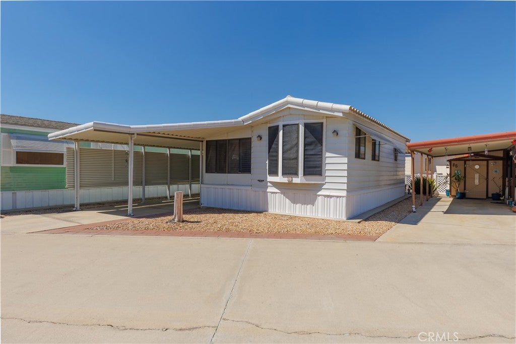 1295 S Cawston 86