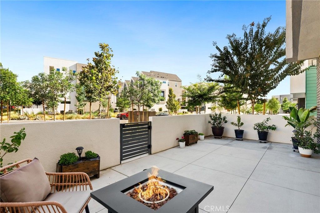 Photo of 257 Sash, Irvine, CA 92618 (MLS # OC25215858)