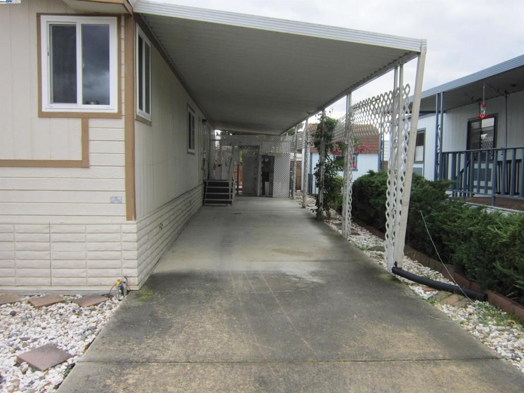 Photo of 711 Old Canyon Rd Rd, Fremont, CA 94536 (MLS # 41115599)