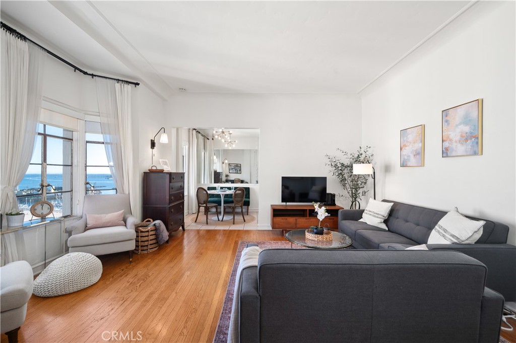 800 E Ocean Blvd 1405