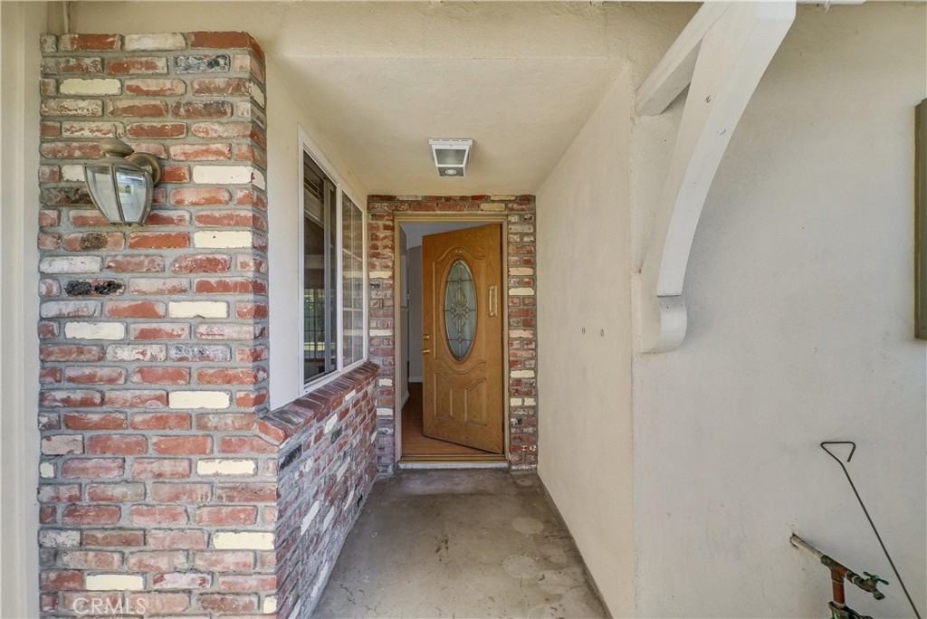 420 W Parkwood Avenue