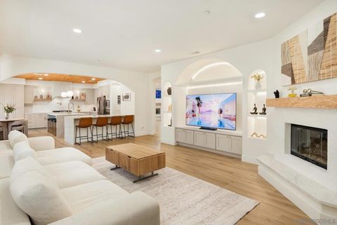 Photo of 10528 Pinion Trl Trl, Escondido, CA 92026 (MLS # 2600940SD)