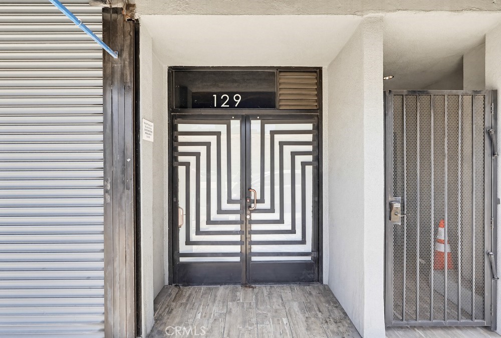 129 W 5th Street