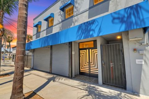 Photo of 129 W 5th Street, Long Beach, CA 90802 (MLS # PW26100826)