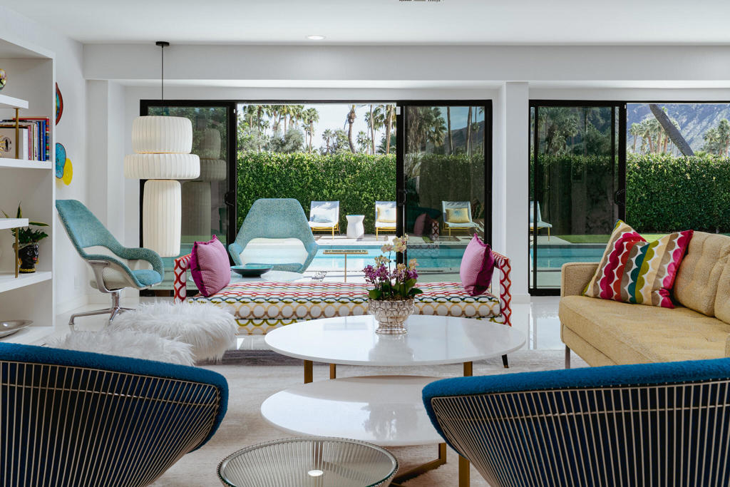 2444 S Calle Palo Fierro