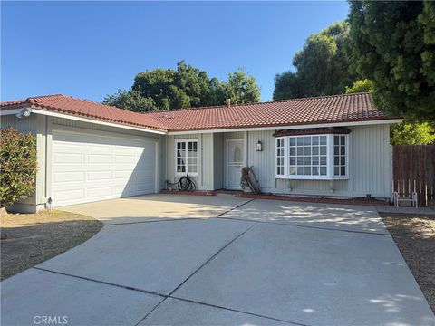 Photo of 1738 Fern Hollow Drive, Diamond Bar, CA 91765 (MLS # TR25246410) Photo of 1738 Fern Hollow Drive, Diamond Bar, CA 91765 (MLS # TR25246410)