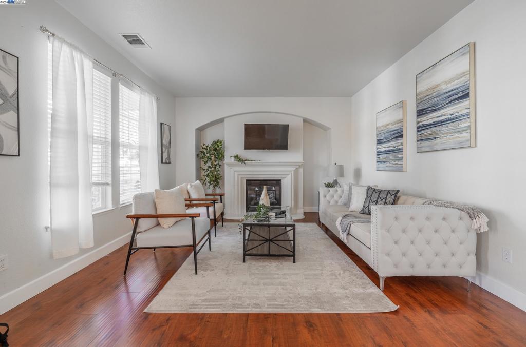 FAIRVIEW - Residential