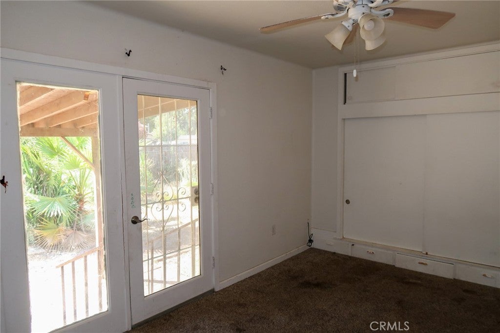 631 Mariposa Avenue
