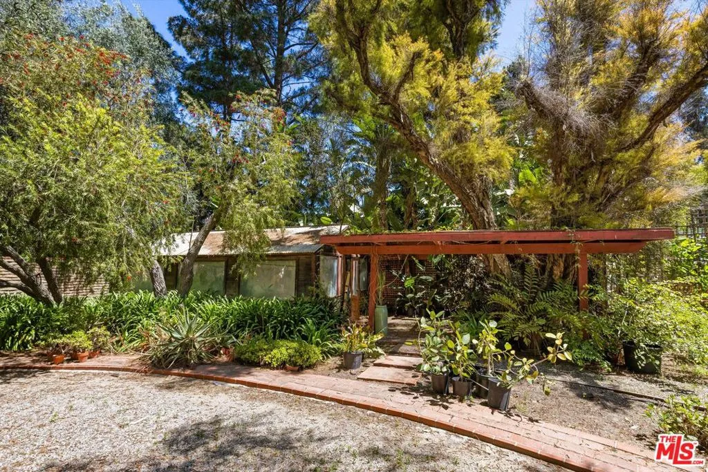 Somis, California 93066, United States, 3 Bedrooms Bedrooms, ,2 BathroomsBathrooms,Residential,Active,143552