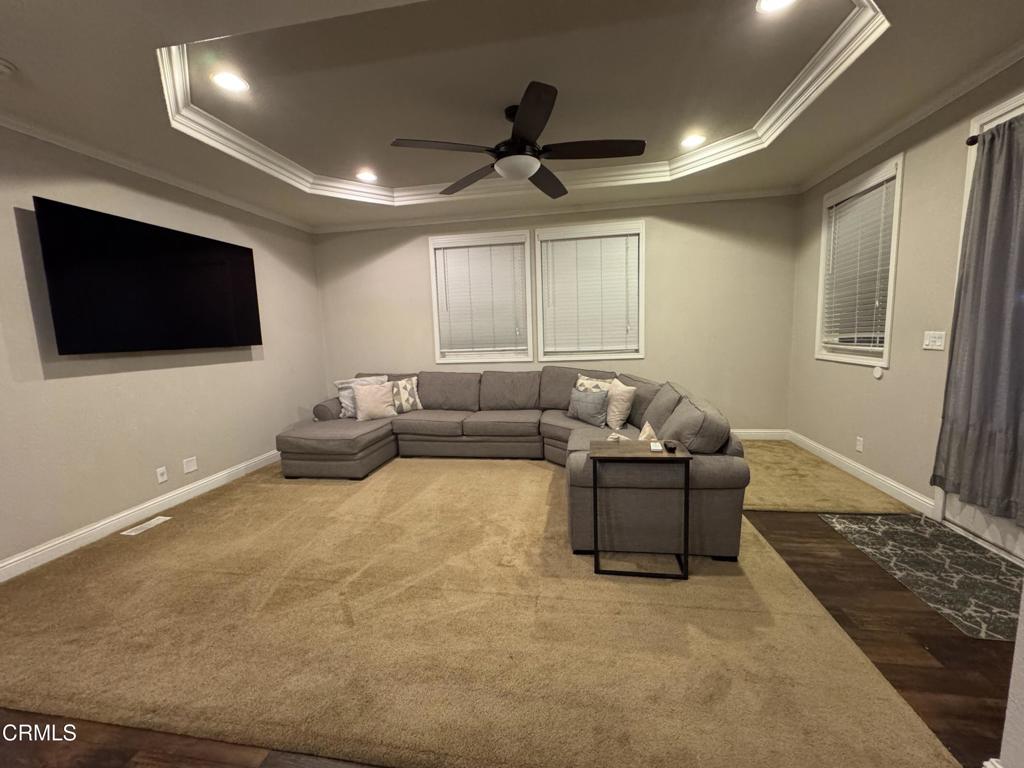 15455 Glenoaks Boulevard 46