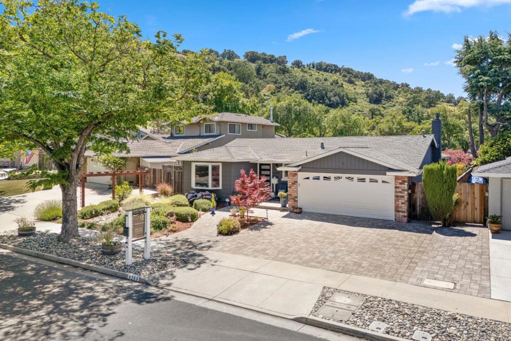 6289 Gunter Way