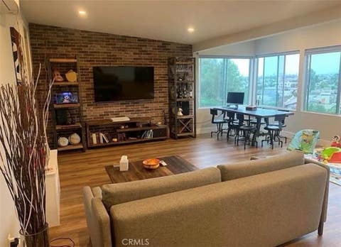 Photo of 969 Manzanita ST, Los Angeles, CA 90029 (MLS # GD26165293)