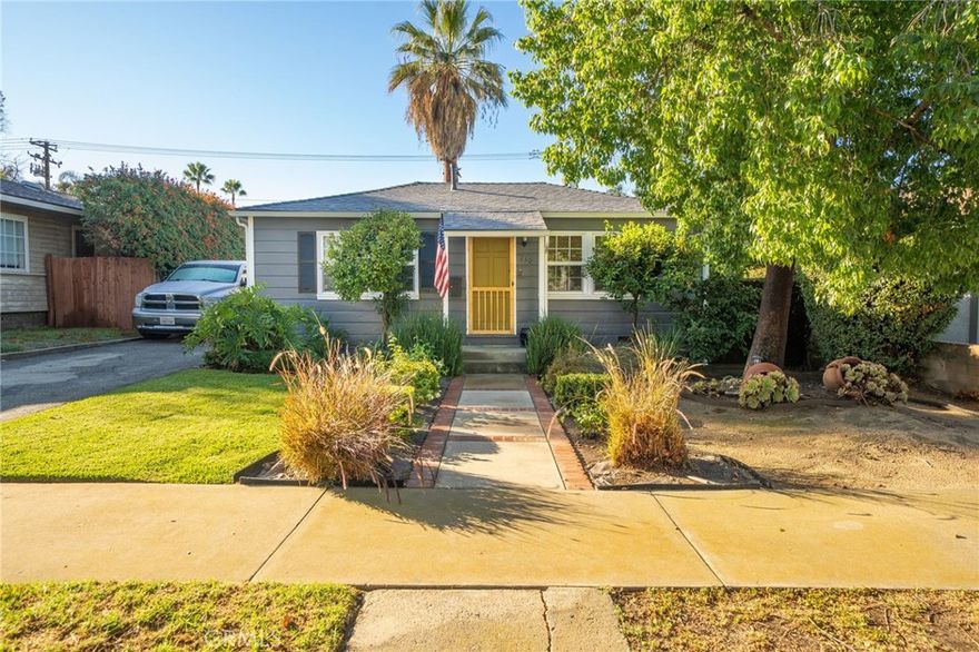 Rare Downtown San Dimas Duplex!

Located in the heart of the city, this versatile property features two separate 2-bedroom, 1-bath homes. The front residence offers approximately 750 sq. ft. with laundry hookups, while the rear unit provides similar comfort with an estimated 750 sq. ft., its own address, and separate alley access.

This split-lot duplex is perfect for extended family living, generating rental income, or holding as a long-term investment. Enjoy steady income with excellent potential for future appreciation.

Ideally situated near shops, dining, and parks with easy access to Bonelli Regional Park, Raging Waters, Puddingstone Lake, major freeways, and the upcoming Metro Gold Line station.

Please do not walk the property or disturb tenants.