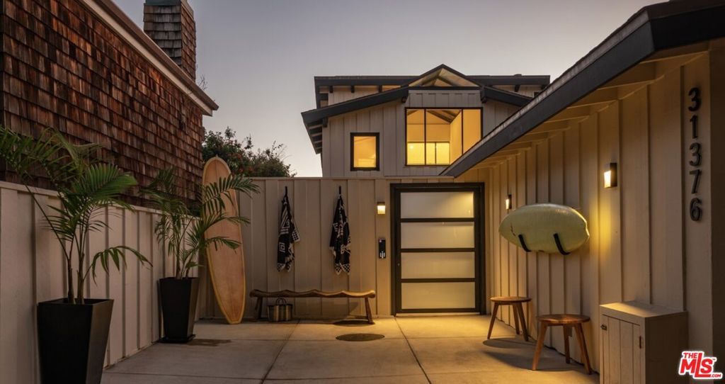 Photo of 31376 Broad Beach Road, Malibu, CA 90265 (MLS # 25629959)