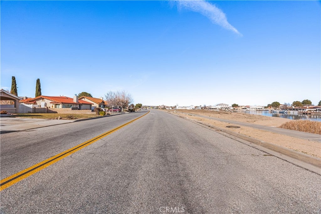 1 Silver Lake Parkway