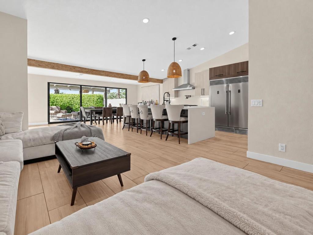 49185 Balada Court