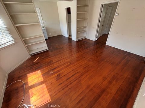 Tiny photo for 218 N Broadway Ave, Redondo Beach, CA 90277 (MLS # SB25042153)