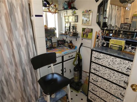 Tiny photo for 218 N Broadway Ave, Redondo Beach, CA 90277 (MLS # SB25042153)