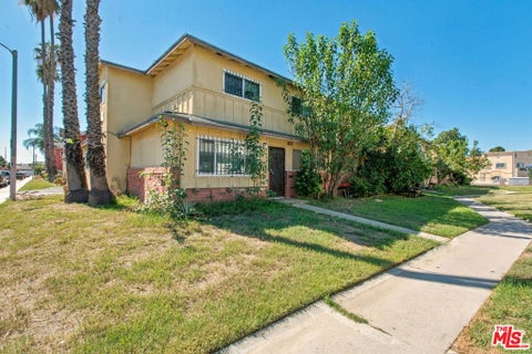 Photo of 2 Coyote Lane, Carson, CA 90745 (MLS # 26864117)