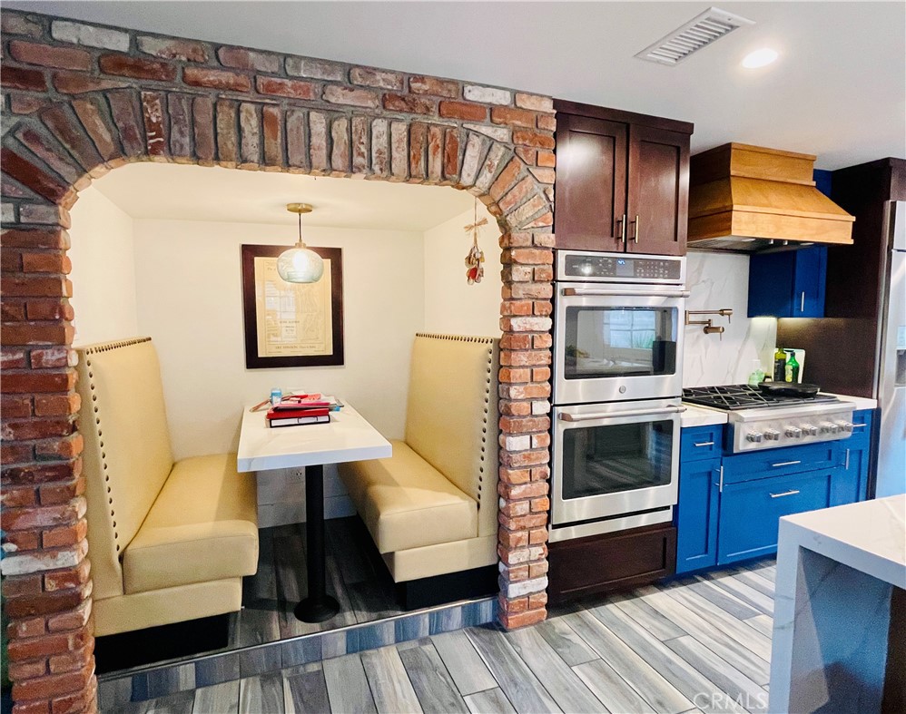 805 S Ola Vista
