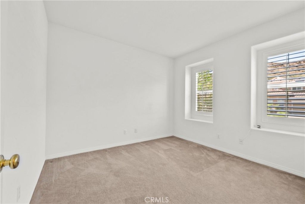listing image 130722182900874965140