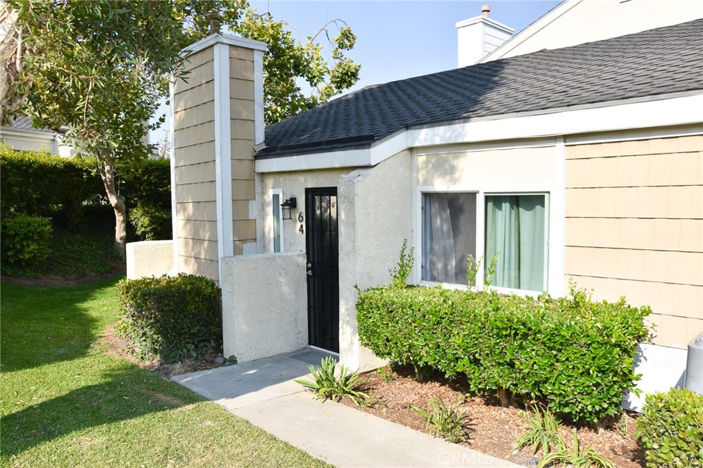 A Charming single story condo offering both privacy and functionality in a peaceful community setting. This two bed and two bath home features vaulted ceilings, brick fireplace and open living space. 1 car garage with washer dryer hook ups and an additional parking spot included. This is a must see home that wont last long!