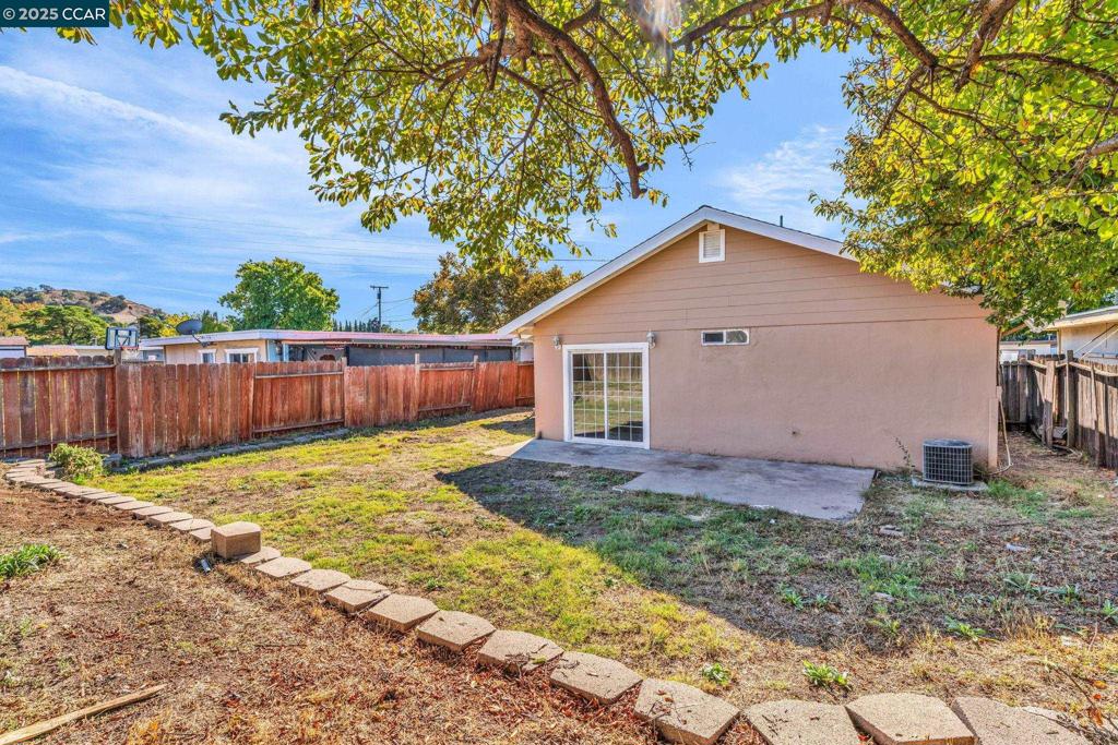 VINE HILL - Residential