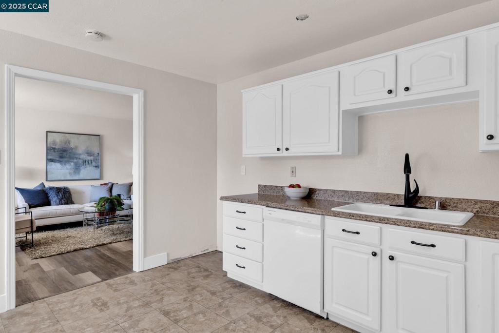 VINE HILL - Residential