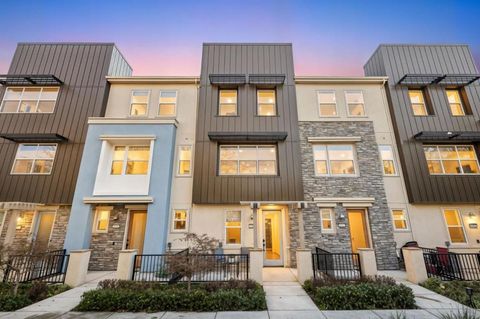 Photo of 1915 Nevets Lane, San Jose, CA 95133 (MLS # ML82029150)